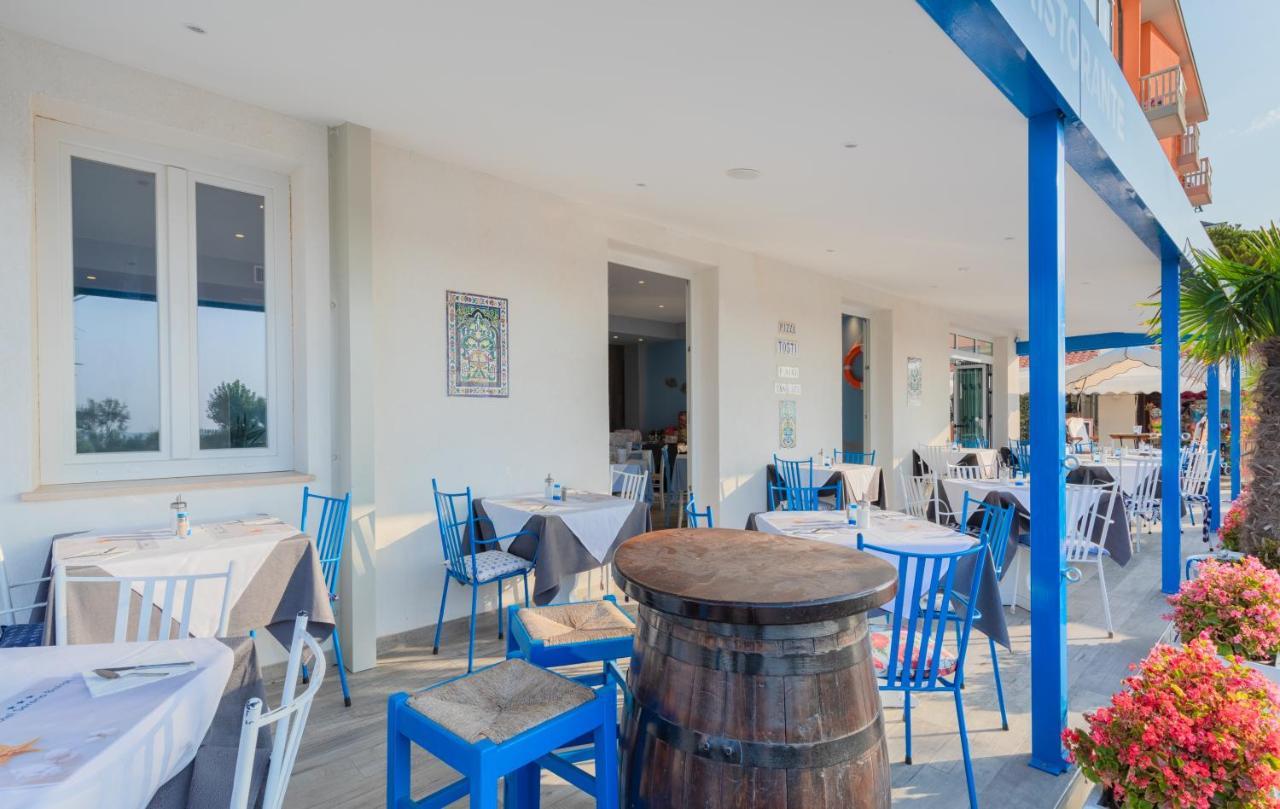 Hotel Garni' Serena Каорле Экстерьер фото