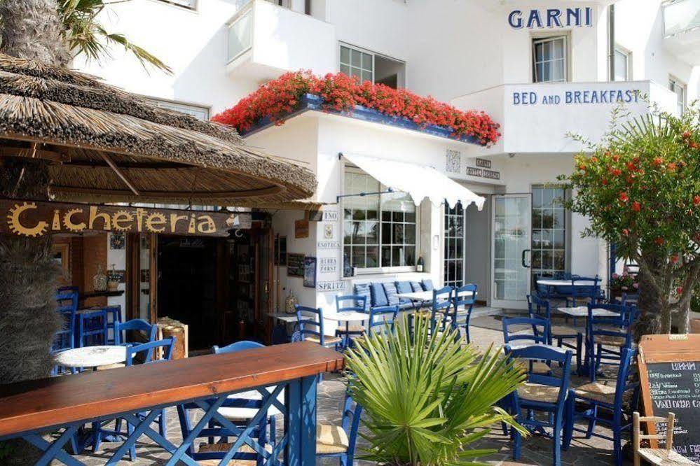 Hotel Garni' Serena Каорле Экстерьер фото